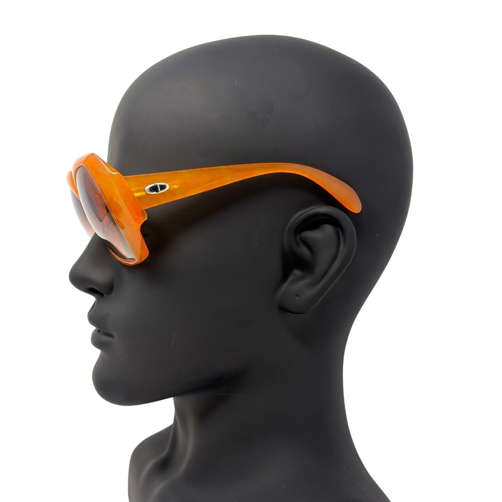 Christian Dior Oversized Archive Sunglasses - Picture 10 of 12